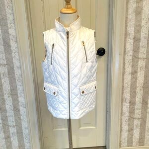 Jessica Simpson Cream and Gold Vest